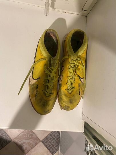 Футзалки nike