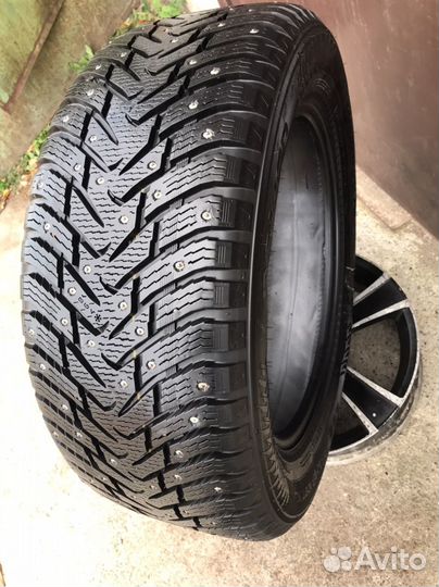 Nokian Tyres Hakkapeliitta 8 SUV 255/55 R18