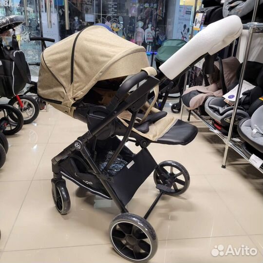 Коляска прогулочная с 0 до 22 кг