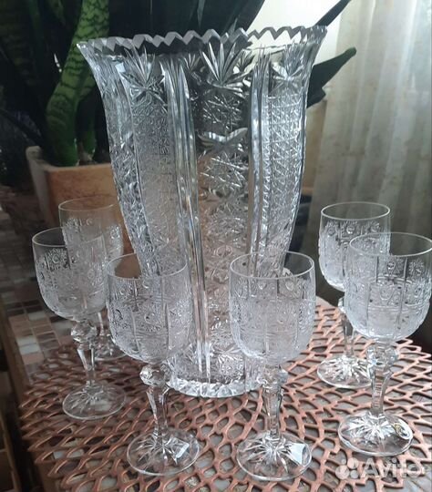 Ваза хрусталь и фужеры чехия