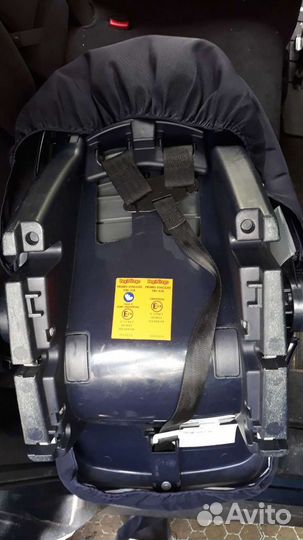 Продам автолюльку Peg-Perego Primo Viaggio Tri-Fix