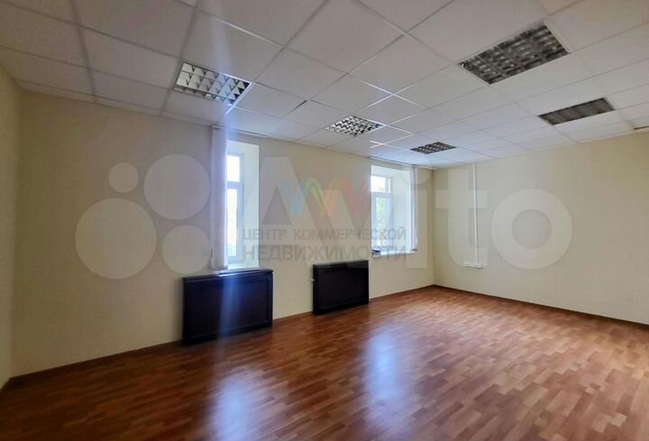 Помещение 441м2 в чистовой отделке в центре