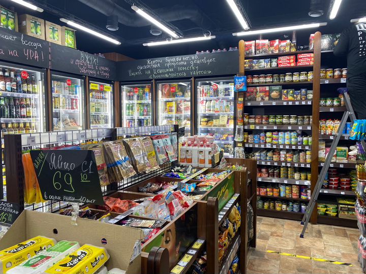 Торговое помещение с арендатором Красное и Белое