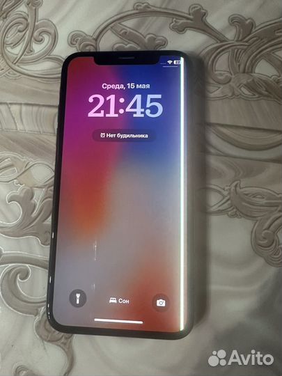 iPhone X, 64 ГБ