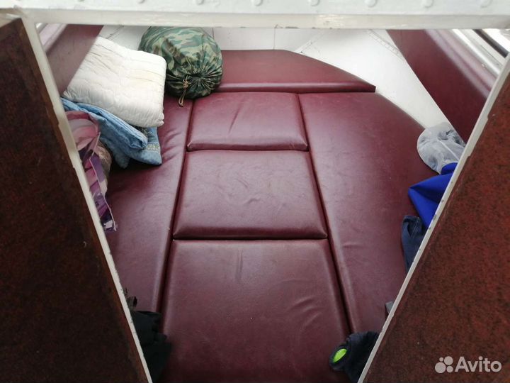 Продаю катер Москва 2