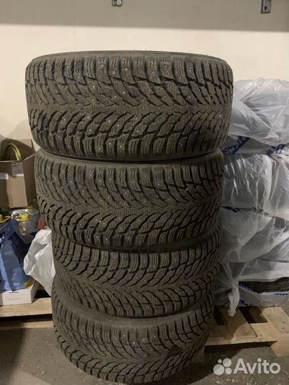 Nokian Tyres Hakkapeliitta 9 255/40 R19