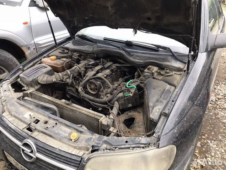 Капот Опель омега б