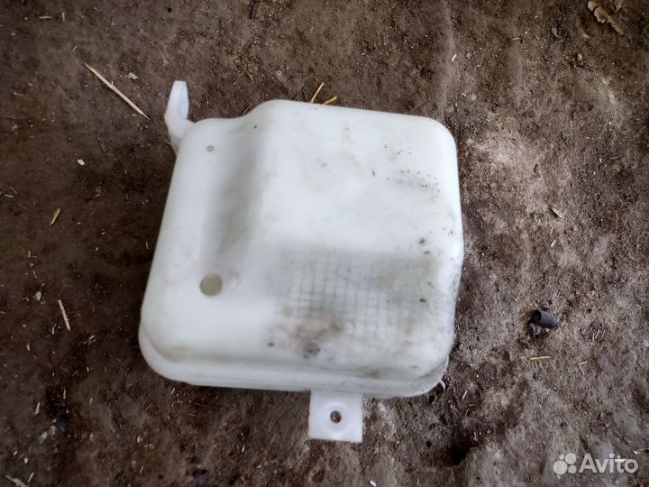 Расширительный бачок Kia Sportage 3 Ix35 10-15