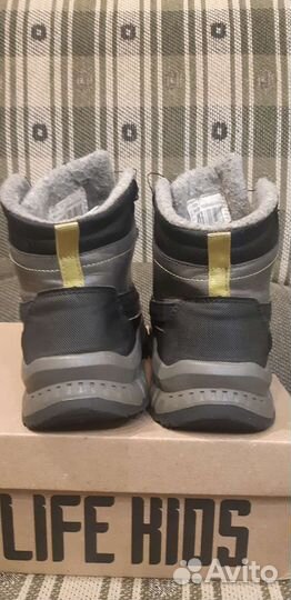 Ботинки детские 38