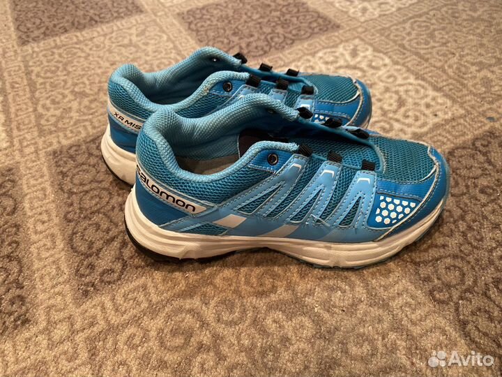Кроссовки salomon 32