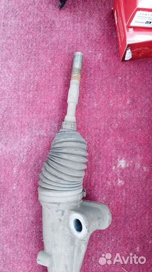 Рейка рулевая б/у оригинал Тойота Королла е 150