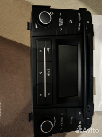 Штатная магнитола на hyundai i40 + камера