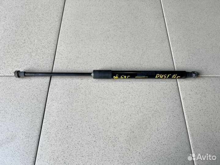 Амортизатор двери багажника Renault Duster пробег