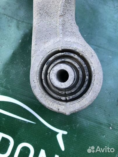 Рычаг нижний задний правый Volkswagen Phaeton