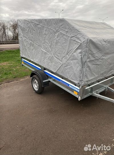 Прицеп на легковой автомобиль