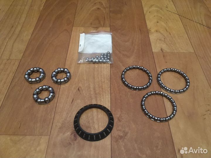 Велозапчасти разное чашки подшипники хомут катафот