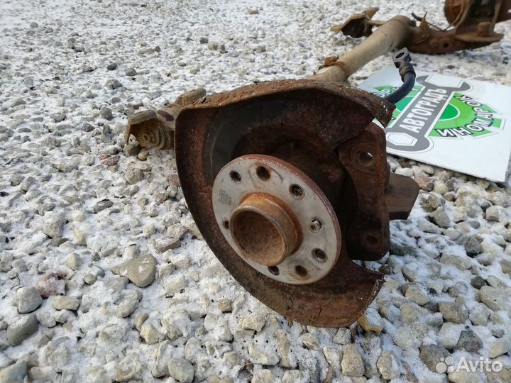 Балка задняя (дисковые тормоза) Opel Astra H GTC 3