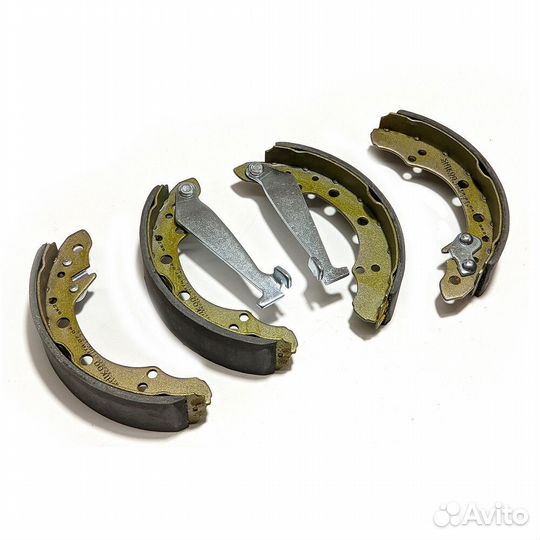 Колодки тормозные барабанные Chery A11-3502170