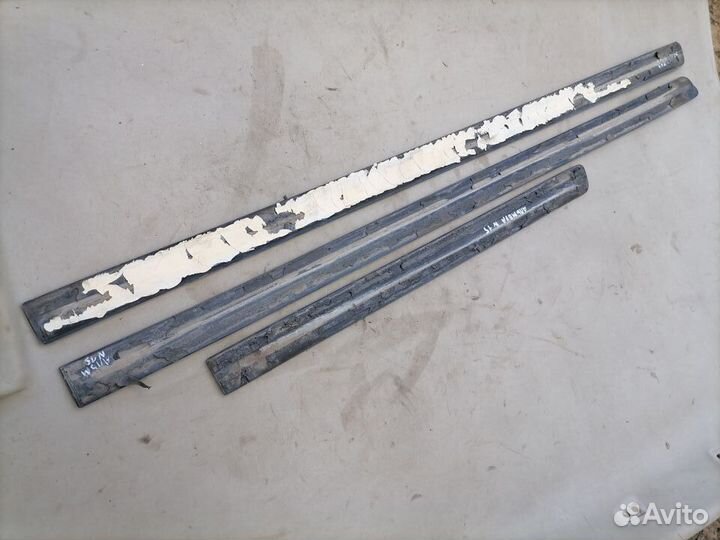 Молдинг двери Nissan Almera N15 1995-2000