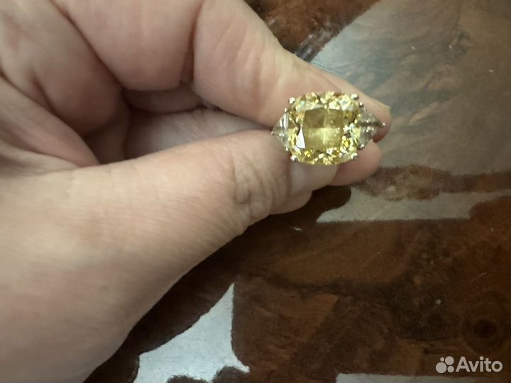 Серебряное кольцо