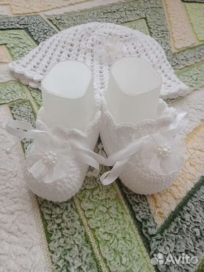 Пинетки и шапочка