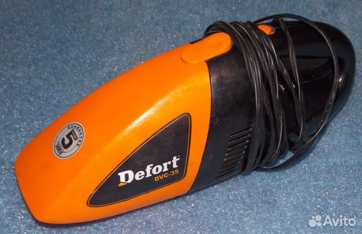 Автомобильный пылесос