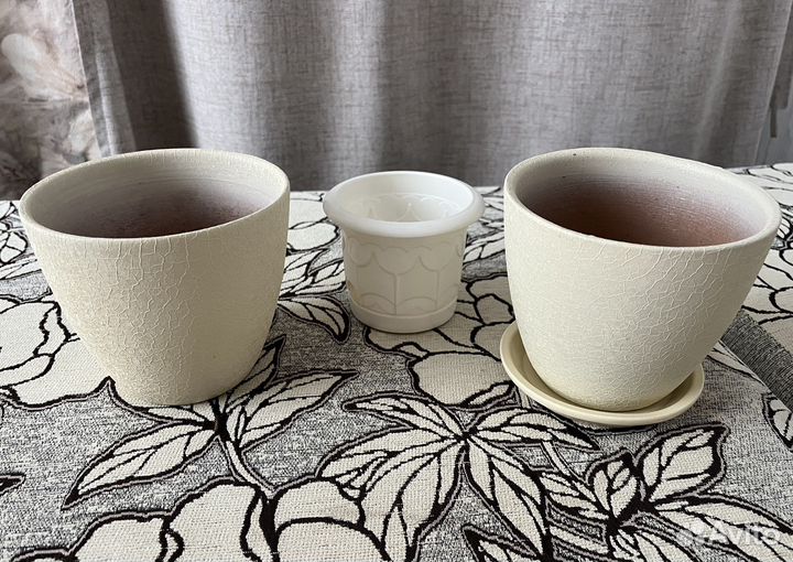 Керамические цветочные горшки 2 шт новый и б/у