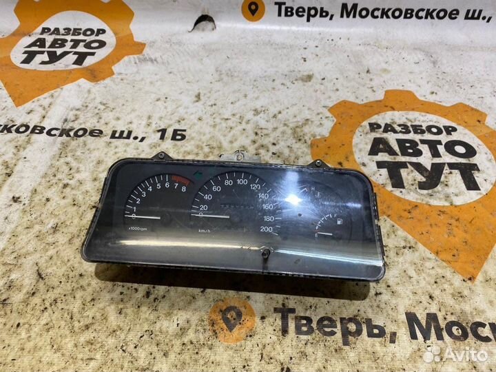 Щиток приборов Daewoo Nexia с тахометром