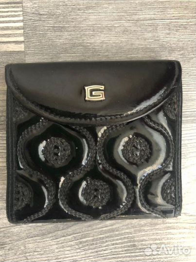 Кошелёк. натуральная кожа