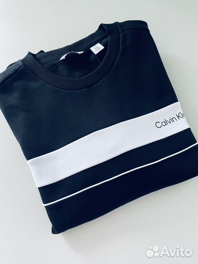 Свитшот Calvin Klein (новый,оригинал )