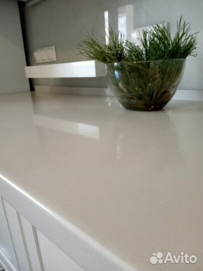 Столешница из искусственного камня