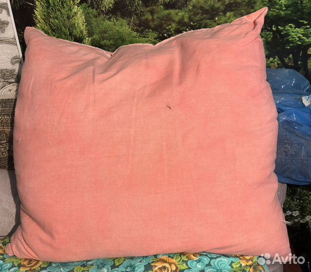 Подушка перьевая 60*60