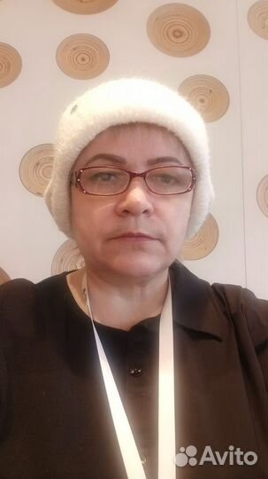 Уборщица вечером, уборка офиса