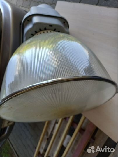 Светильник подвесной б/у промышленный