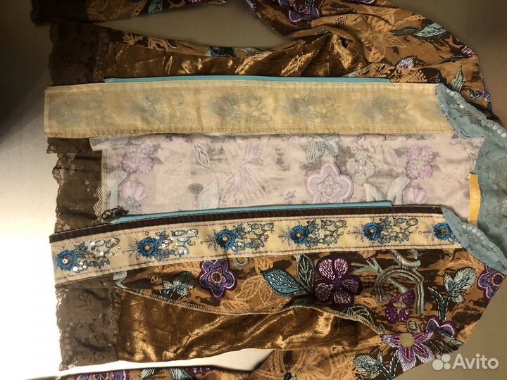 Костюм женский