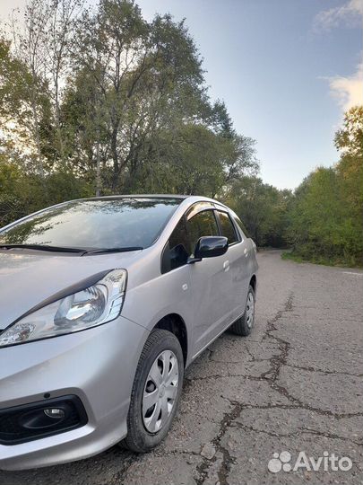 Honda Fit Shuttle 1.5 CVT, 2014, 51 000 км