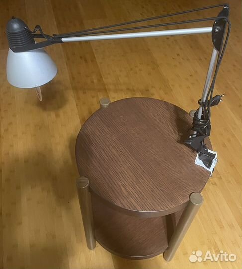 Лампа настольная