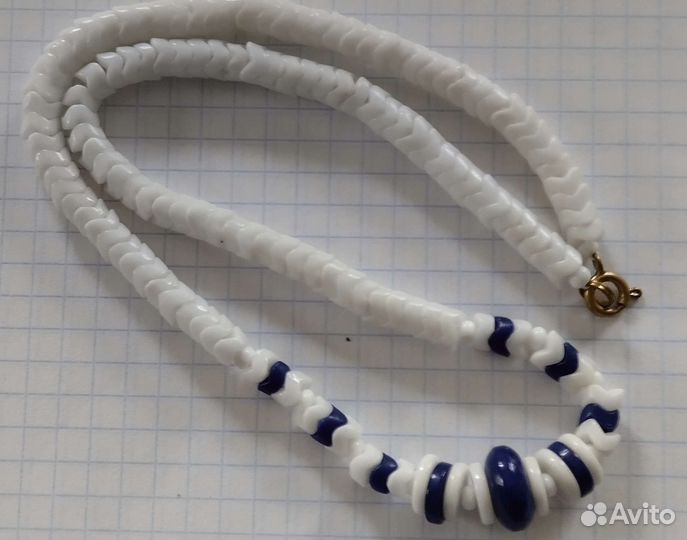 Винтажные бусы керамика, стекло Чешские