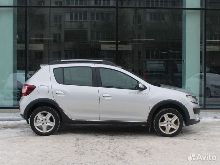 Renault Sandero Stepway 1.6 AT, 2018, 57 865 км