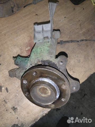 Кулак поворотный передний правый Peugeot 206 CC