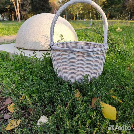 Корзина плетеная