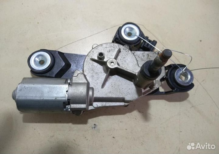 Моторчик стеклоочистителя задний Mazda Mazda3/Mazd