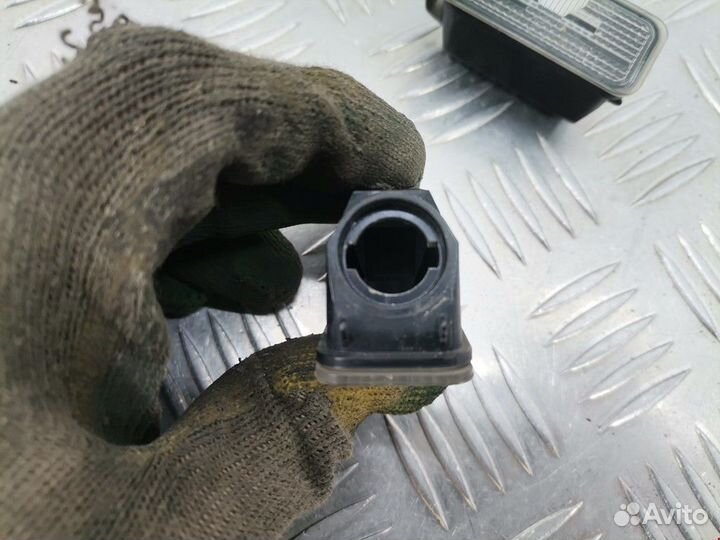 Подсветка номера Ford Focus 2 рест. 2011 5105886