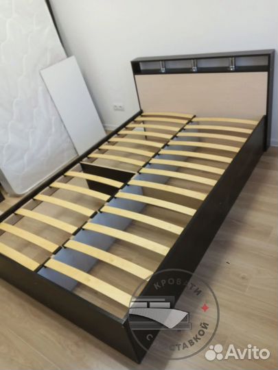 Кровать полуторка