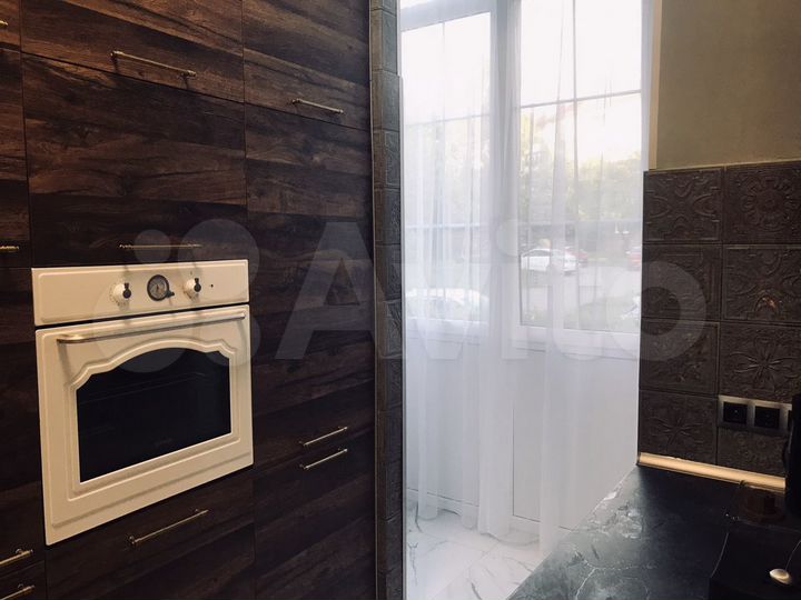 2-к. квартира, 42 м², 1/4 эт.