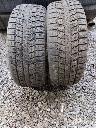 Toyo Observe GSi-5 205/55 R16