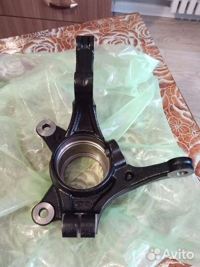 Поворотный кулак (правый) Kia Rio Hyundai Solaris