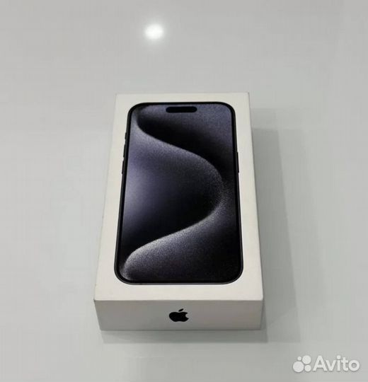 iPhone 15 Pro, 256 ГБ