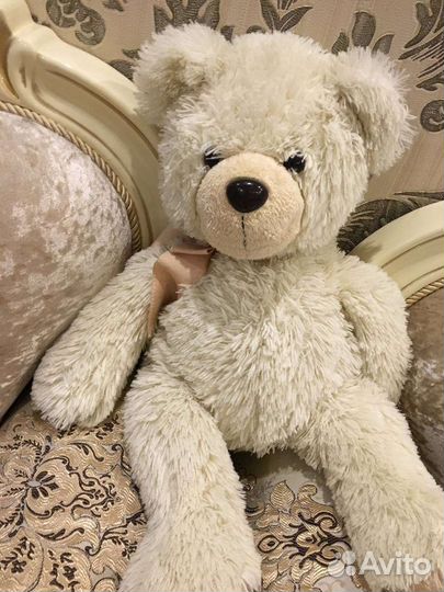 Плюшевый медведь