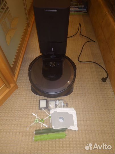 Irobot Roomba I7 plus робот пылесос